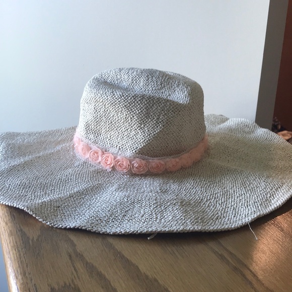 H&M sunhat - Picture 2 of 2